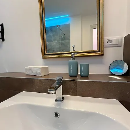 Angolo Acuto Metro B Conca D'oro Appartement